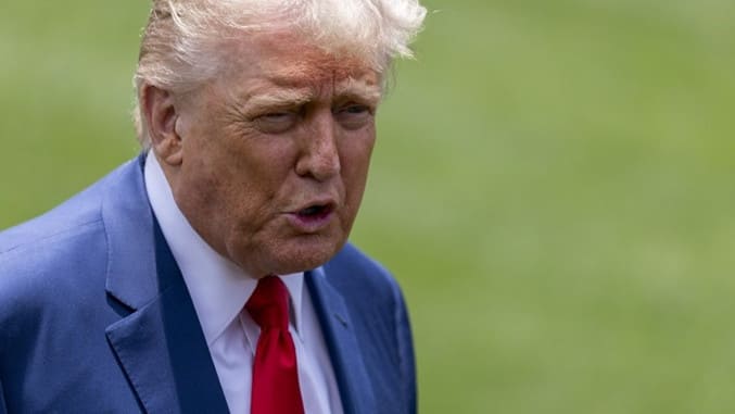 глобе-Трамп